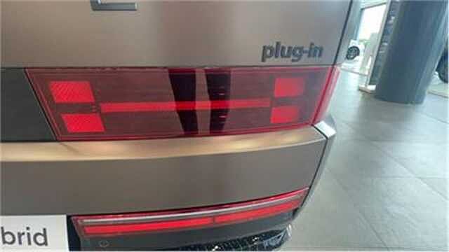 Hyundai SANTA FE SANTA FE 1.6 T-GDi PHEV 4WD AT 7 posti XClass