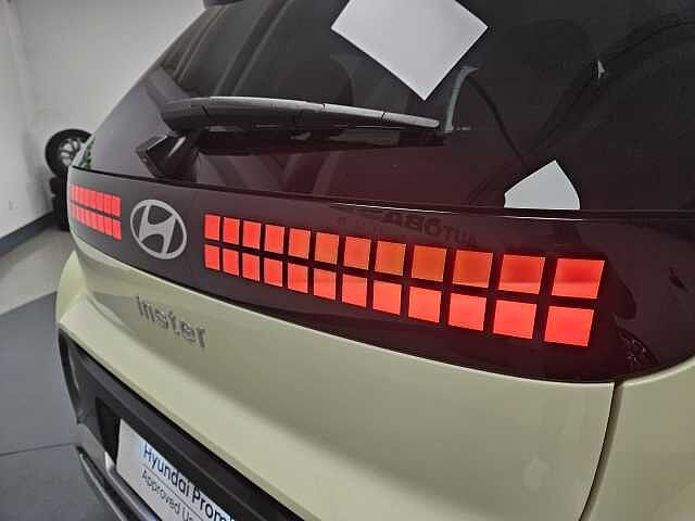 Hyundai INSTER 49 kWh XClass