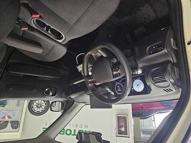 Hyundai INSTER 49 kWh XClass