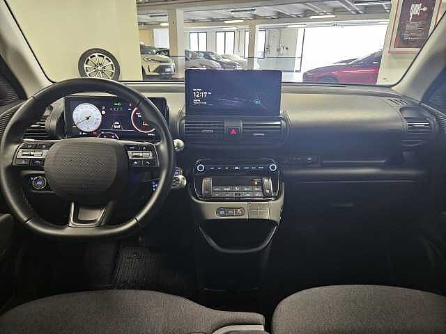 Hyundai INSTER 49 kWh XClass