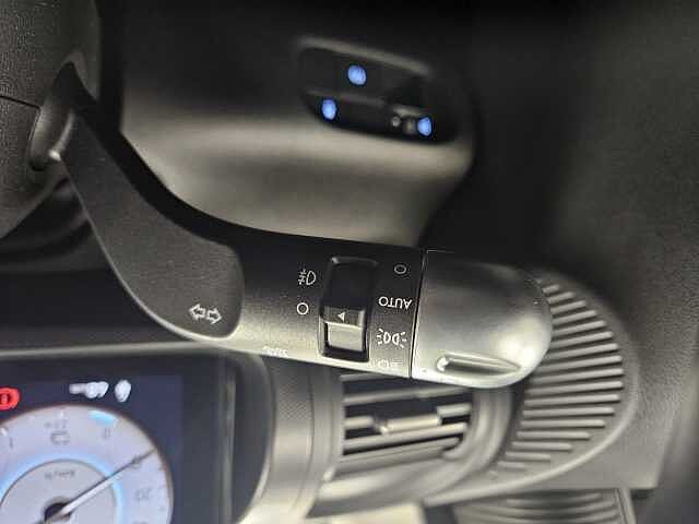 Hyundai INSTER 49 kWh XClass
