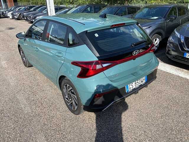 Hyundai i20 1.2 MPI MT Connectline