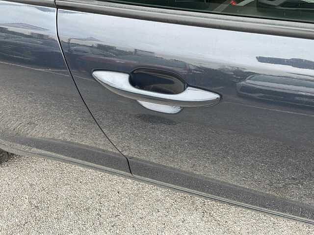 Hyundai i10 1.0 MPI Tech Connect Pack