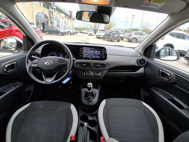 Hyundai i10 1.0 MPI Tech Connect Pack