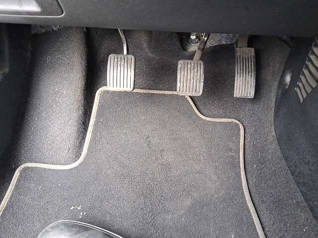 Hyundai i10 1.0 MPI Tech Connect Pack