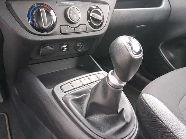 Hyundai i10 1.0 MPI Tech Connect Pack