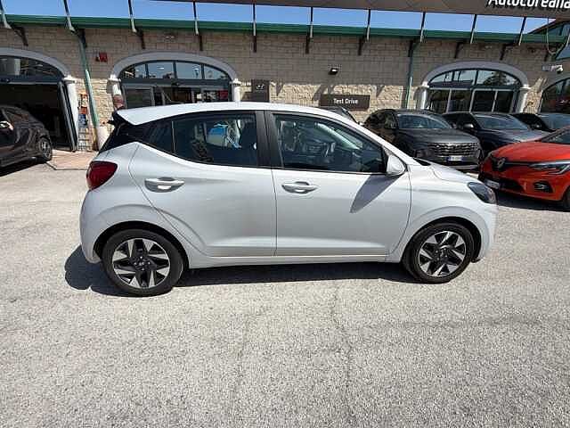 Hyundai i10 1.0 MPI Connectline-NAVI PACK- KM. 18.788