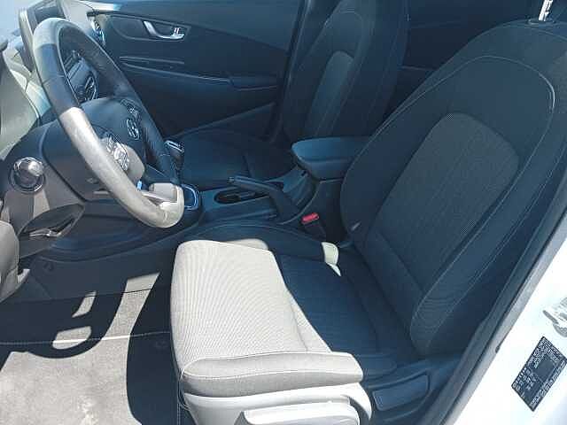 Hyundai KONA I 2021 1.0 T-GDi 48V 120cv XTech 2WD iMT