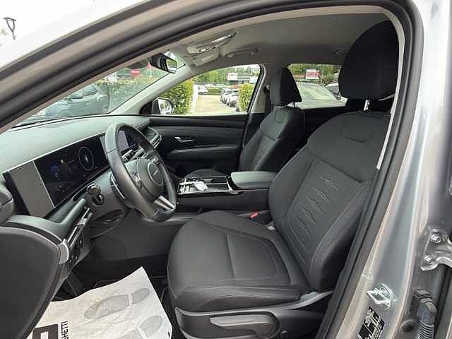 Hyundai TUCSON Hybrid 1.6 HEV 2WD AT Business-NEW MODEL