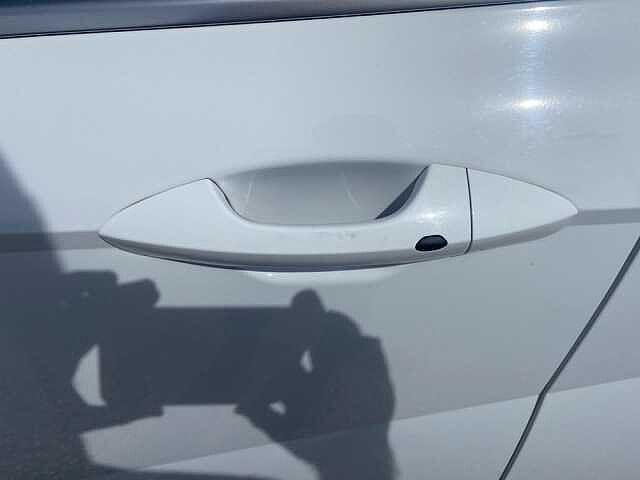 Hyundai KONA Hybrid II 2023 1.6 gdi hev X Line 2wd 141cv dct