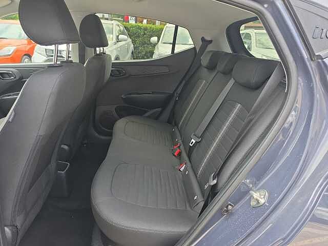Hyundai i10 1.0 MPI Tech