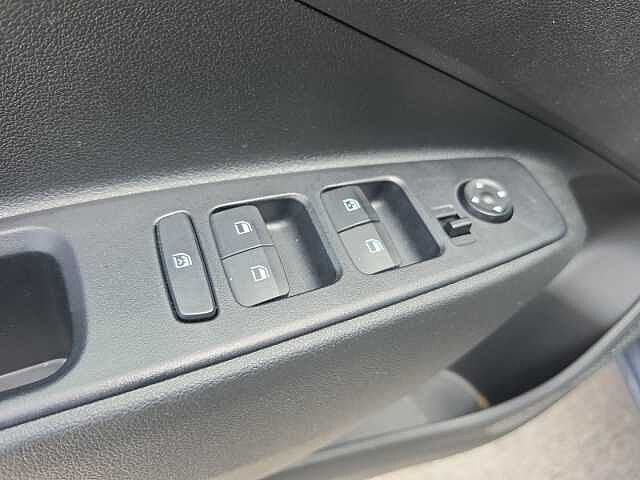 Hyundai i10 1.0 MPI Tech