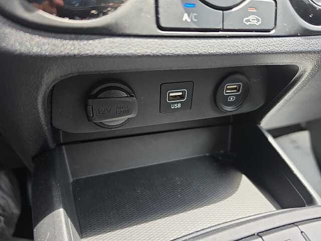 Hyundai i10 1.0 MPI Tech