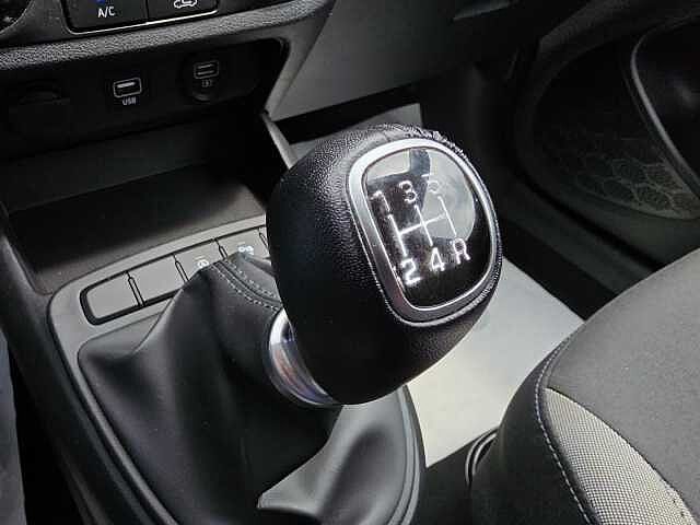 Hyundai i10 1.0 MPI Tech