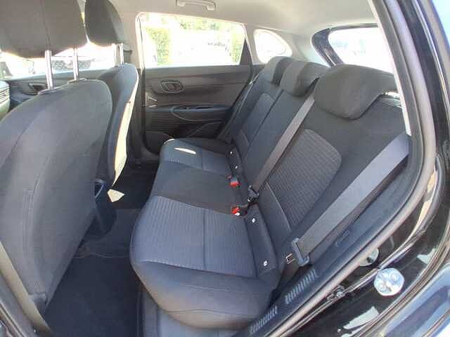 Hyundai i20 III 2021 1.0 t-gdi 48V Connectline imt