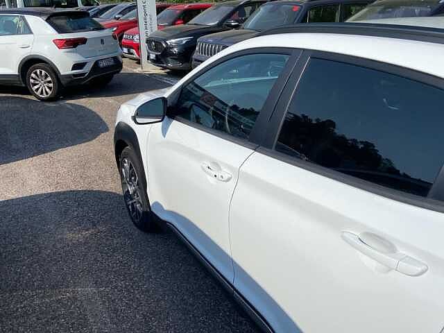 Hyundai KONA Hybrid 1.6 HEV xclass 2WD DCT-SOLO KM. 17.093