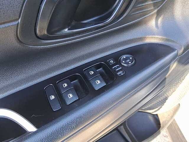 Hyundai BAYON 1.0 T-GDI Hybrid 48V iMT XLine