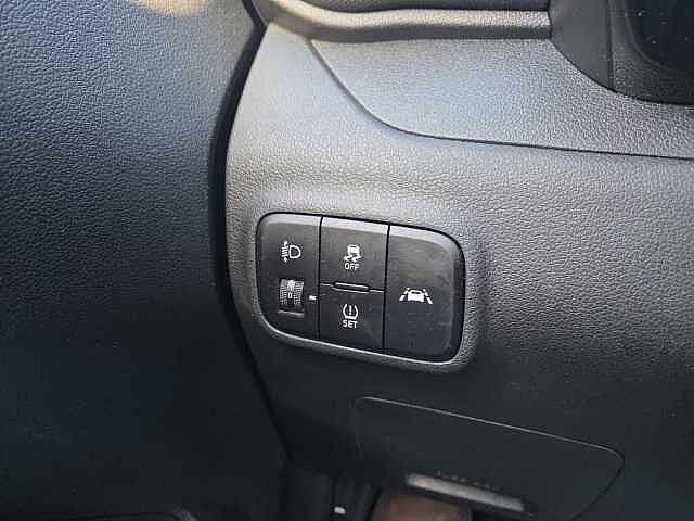 Hyundai i10 1.0 MPI Tech Connect Pack