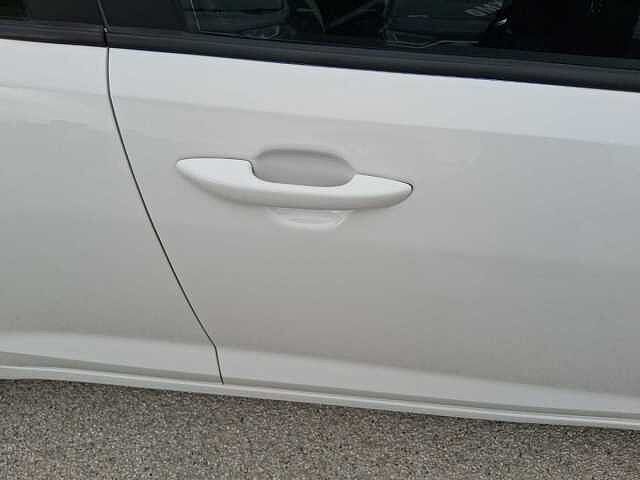 Hyundai i10 1.0 MPI Tech Connect Pack