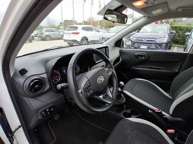 Hyundai i10 1.0 MPI Tech Connect Pack