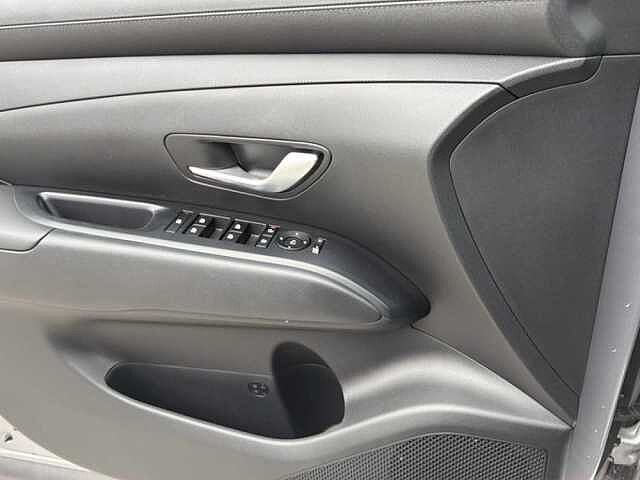 Hyundai TUCSON Hybrid 1.6 HEV 2WD AT Business-NEW MODEL