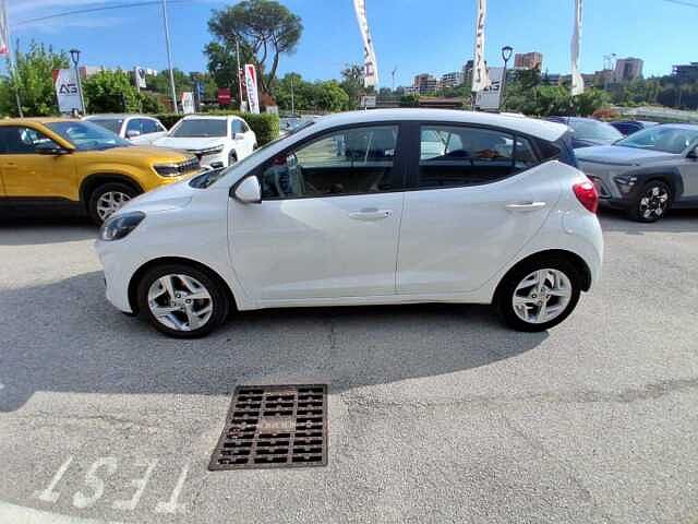 Hyundai i10 1.0 MPI Tech Connect Pack