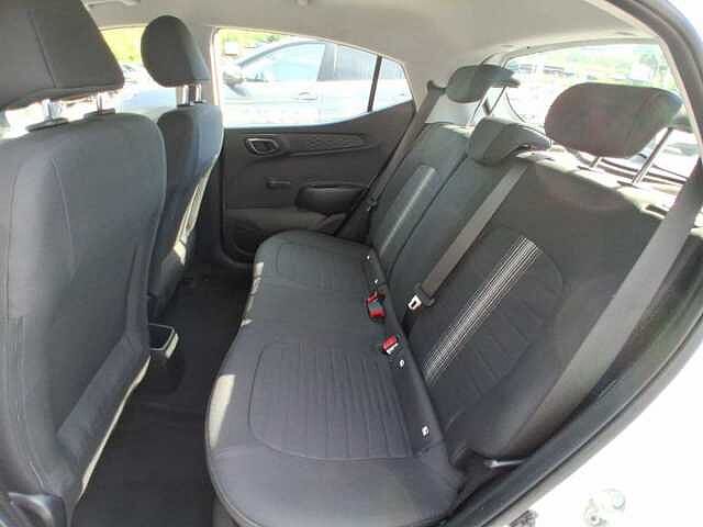 Hyundai i10 1.0 MPI Tech Connect Pack