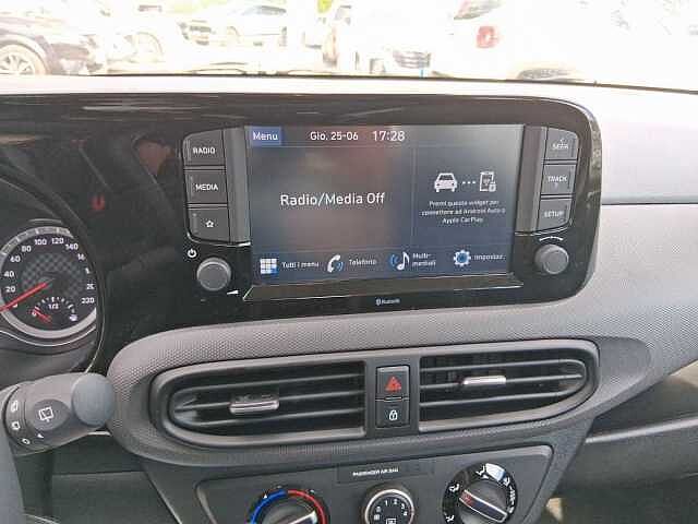 Hyundai i10 1.0 MPI Tech Connect Pack
