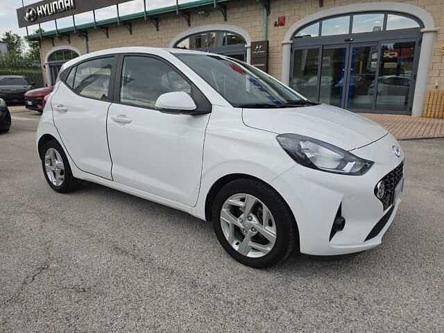 Hyundai i10 1.0 MPI Tech Connect Pack