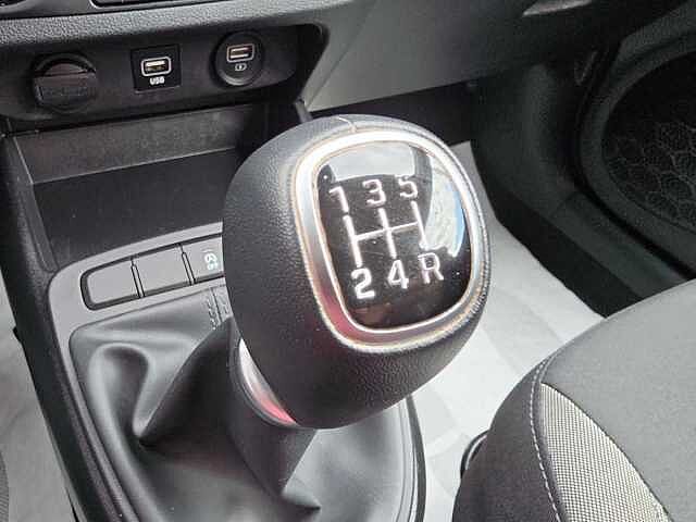 Hyundai i10 1.0 MPI Tech Connect Pack