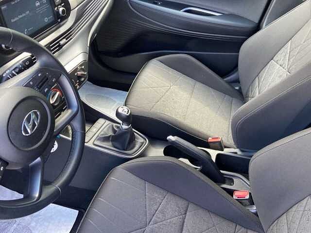 Hyundai BAYON 1.2 MPI 84cv Xline