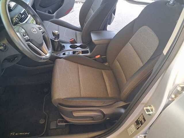 Hyundai TUCSON 1.6 CRDi 48V 2wd 115cv X-Line-Safety Pack