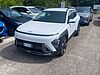 Hyundai KONA II 2023 1.6 gdi hev X Line 2wd 141cv dct Bianco