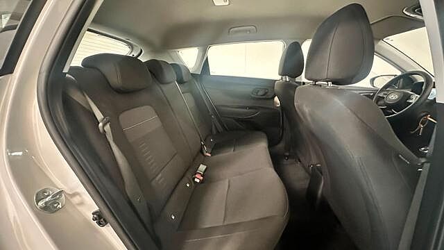 Hyundai BAYON 1.0 T-GDI MT XLine