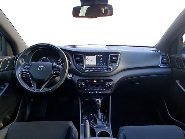 Hyundai TUCSON 1.7 CRDi Comfort
