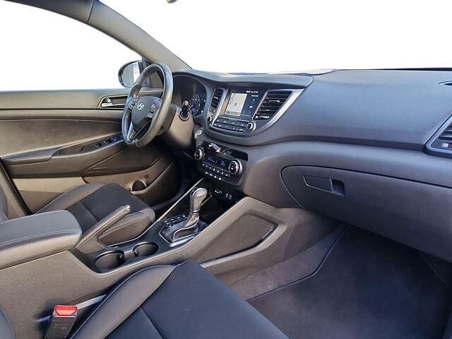 Hyundai TUCSON 1.7 CRDi Comfort