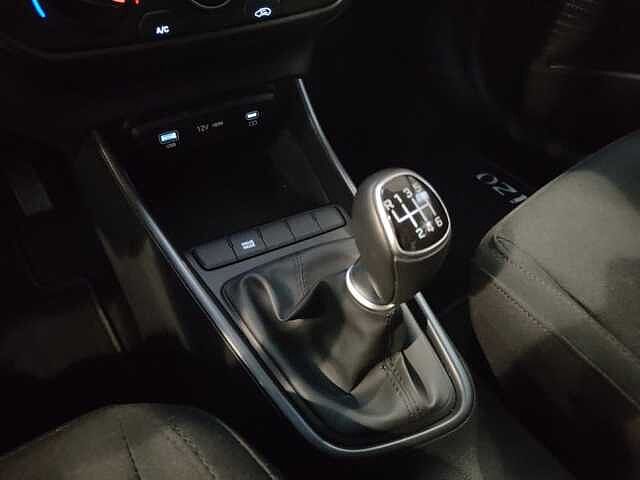 Hyundai i20 1.0 T-GDI 48V CONNECTLINE IMT