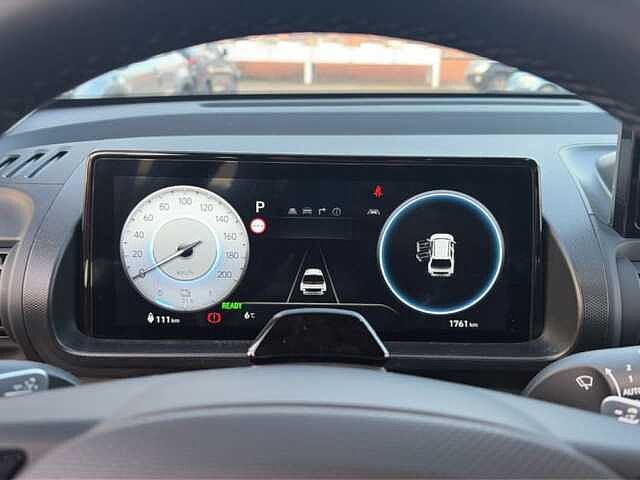 Hyundai INSTER 49kWh XClass (TP, TT, AP)