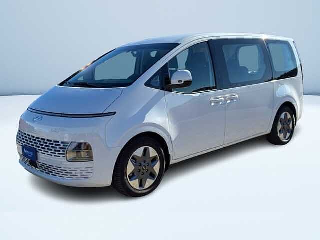 Hyundai STARIA 2.2 WAGON 2WD AUTO
