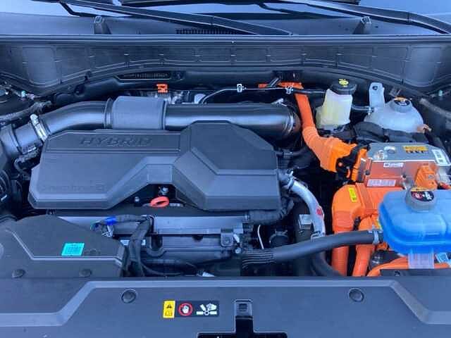 Hyundai SANTA FE 1.6 PHEV 4WD Business - 5 Posti