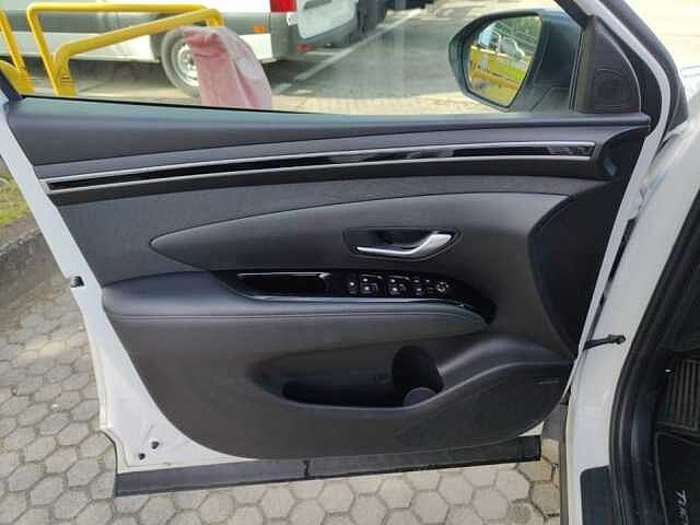 Hyundai TUCSON 1.6 HEV EXELLENCE 2WD AUTO