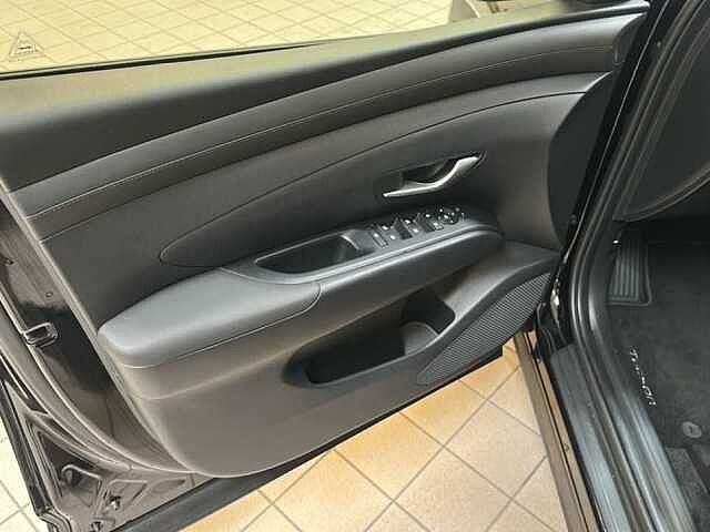 Hyundai TUCSON 1.6 CRDI 48V BUSINESS 2WD DCT