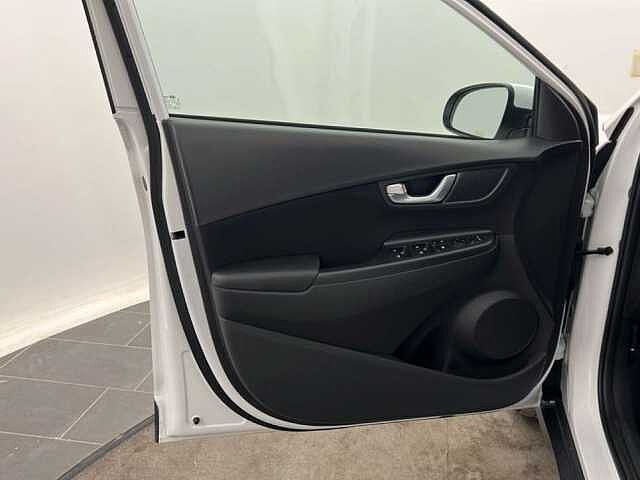 Hyundai KONA 1.0 T-GDI XTECH 2WD 120CV