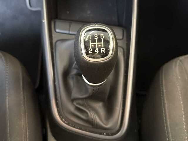 Hyundai i20 1.2 MPI CONNECTLINE 79CV MT