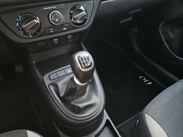 Hyundai i10 1.0 MPI TECH CONNECT PACK