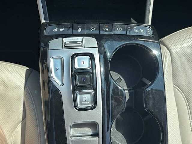 Hyundai TUCSON 1.6 HEV EXELLENCE LOUNGE PACK 2WD AUTO
