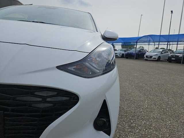Hyundai i10 1.0 MPI CONNECTLINE 63CV