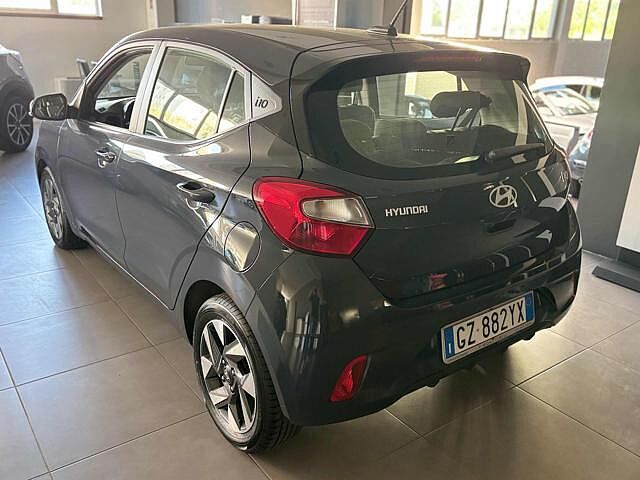Hyundai i10 1.0 MPI AT Connectline