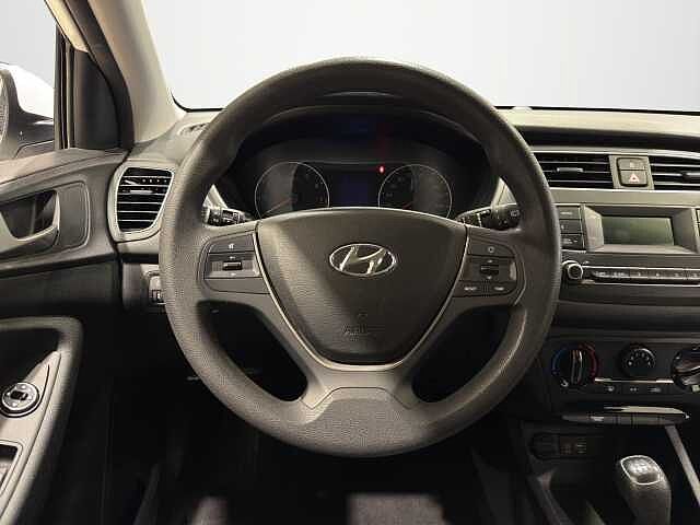 Hyundai i20 i20 1.2 mpi Connectline 75cv 5p
