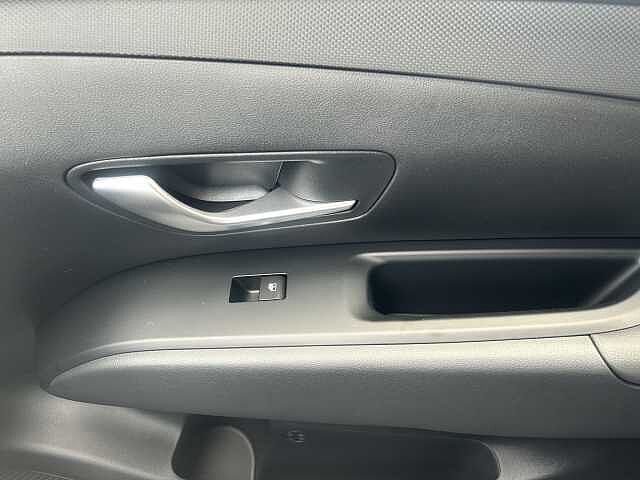 Hyundai TUCSON TUCSON MY27 1.6HEV AT 2WD BUSINESS